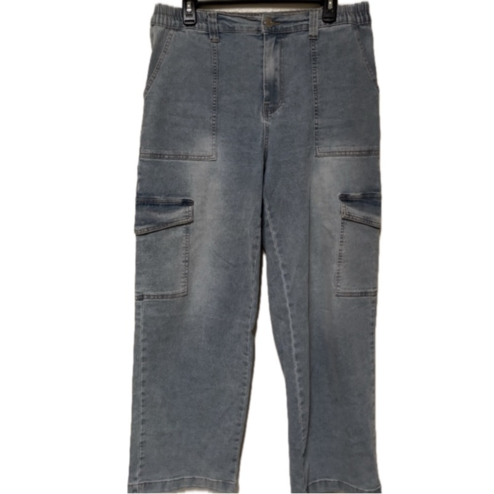 GOGO Women's Gray Cargo Flare Jeans